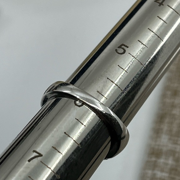 Vintage 925 Sterling Silver Red Oval Ring - Size 6, 4.1g - Picture 16 of 17